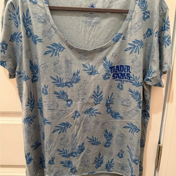 Disney Trader Sam’s Grog Grotto Tee - Picture 1 of 4